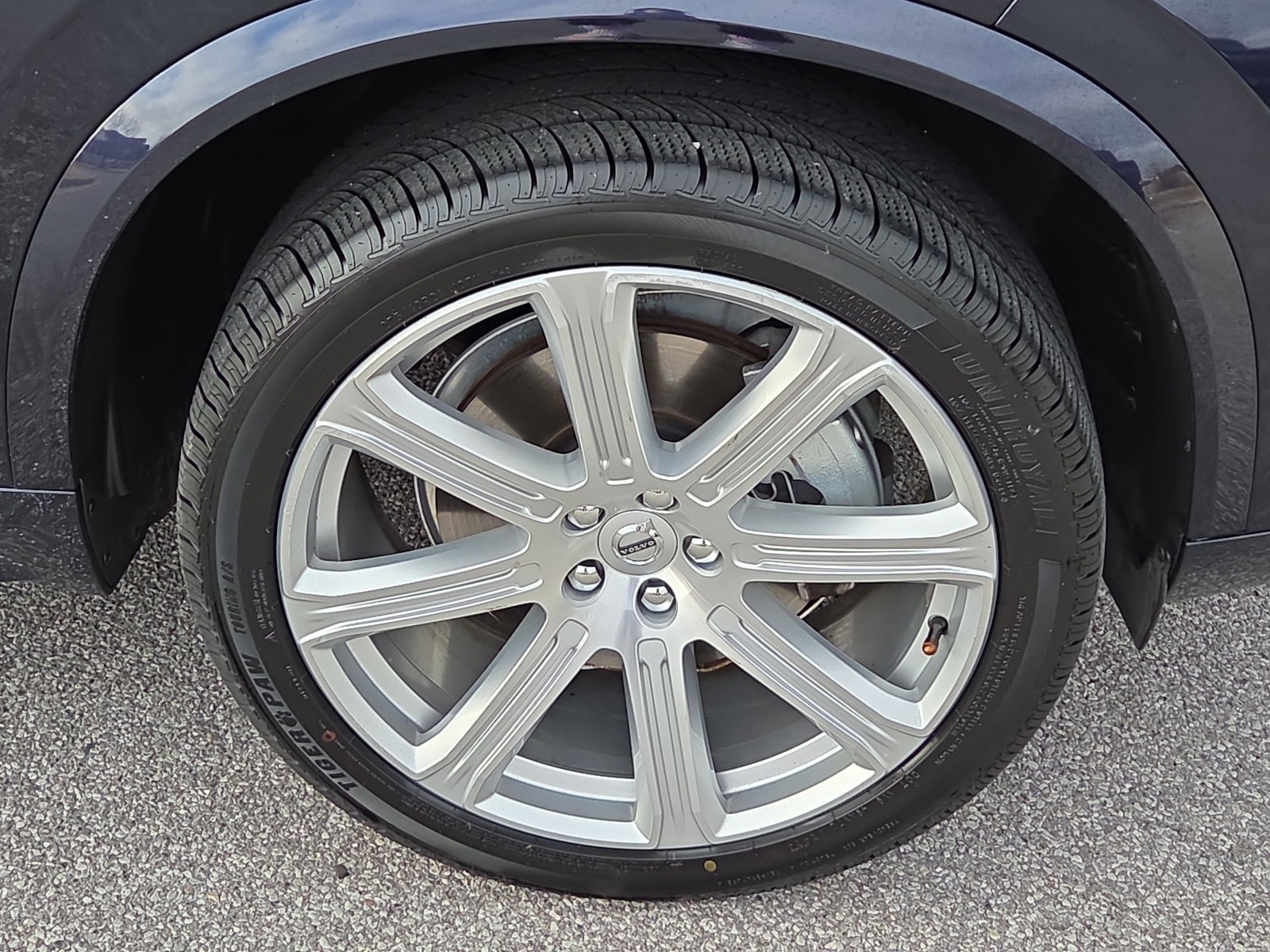 Used 2019 Volvo XC90 T6 Inscription w/ Protection Package Premier image 7