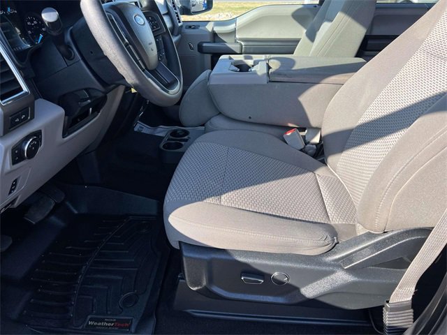 Certified 2017 Ford F350 XLT w/ XLT Premium Package image 22