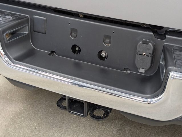 Used 2024 RAM 3500 Tradesman w/ Chrome Appearance Group AWD/4WD image 19