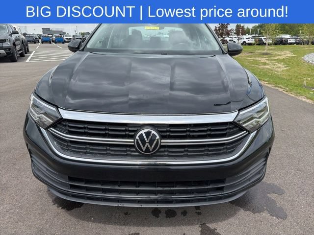 Used 2024 Volkswagen Jetta S FWD image 3