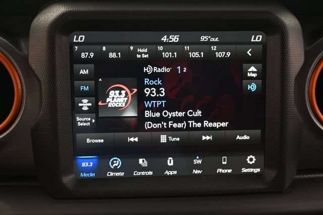 Used 2022 Jeep Gladiator Mojave w/ LED Lighting Group AWD/4WD image 20