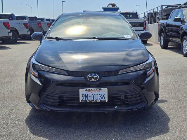Used 2024 Toyota Corolla LE FWD image 2