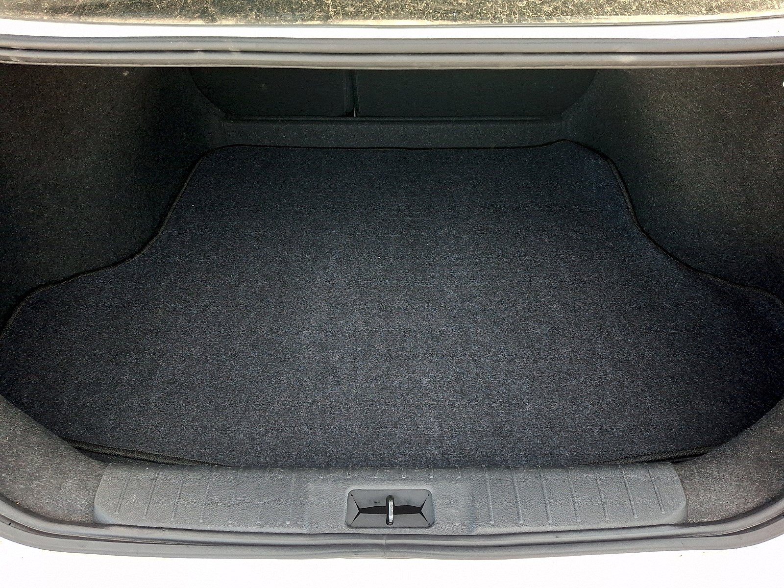 Used 2024 Nissan Sentra SV FWD image 28