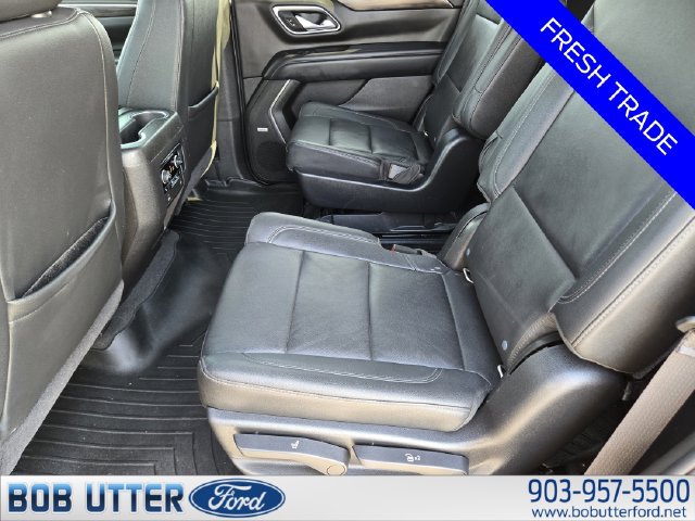 Used 2021 Chevrolet Tahoe Z71 w/ Luxury Package AWD/4WD image 29