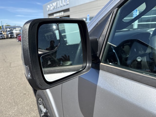 Used 2025 RAM 1500 Laramie AWD/4WD image 10