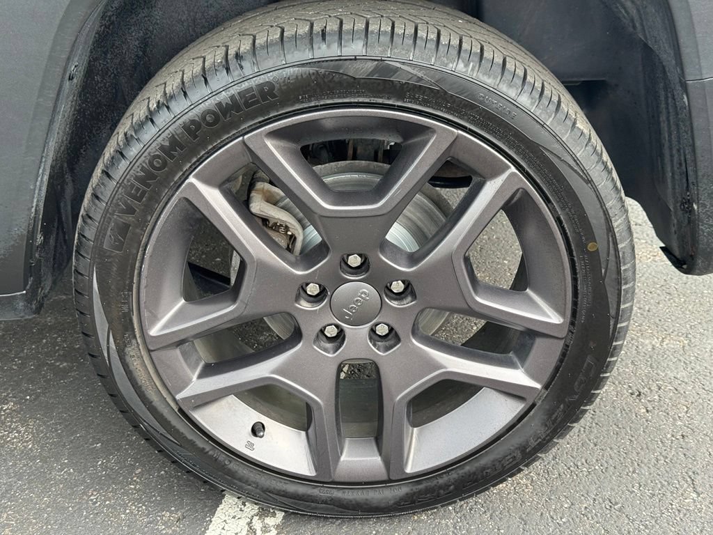 Used 2021 Jeep Renegade Latitude AWD/4WD image 45