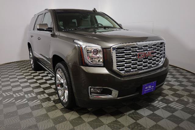 Used 2020 GMC Yukon Denali w/ Denali Premium Package AWD/4WD image 5