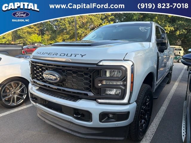 Certified 2024 Ford F250 Lariat w/ Lariat Ultimate Package AWD/4WD image 3