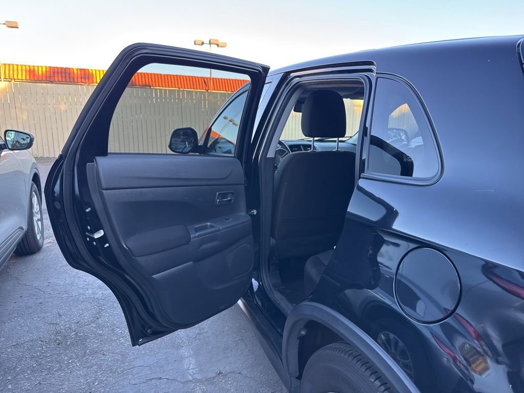 Used 2021 Mitsubishi Outlander Sport ES image 16