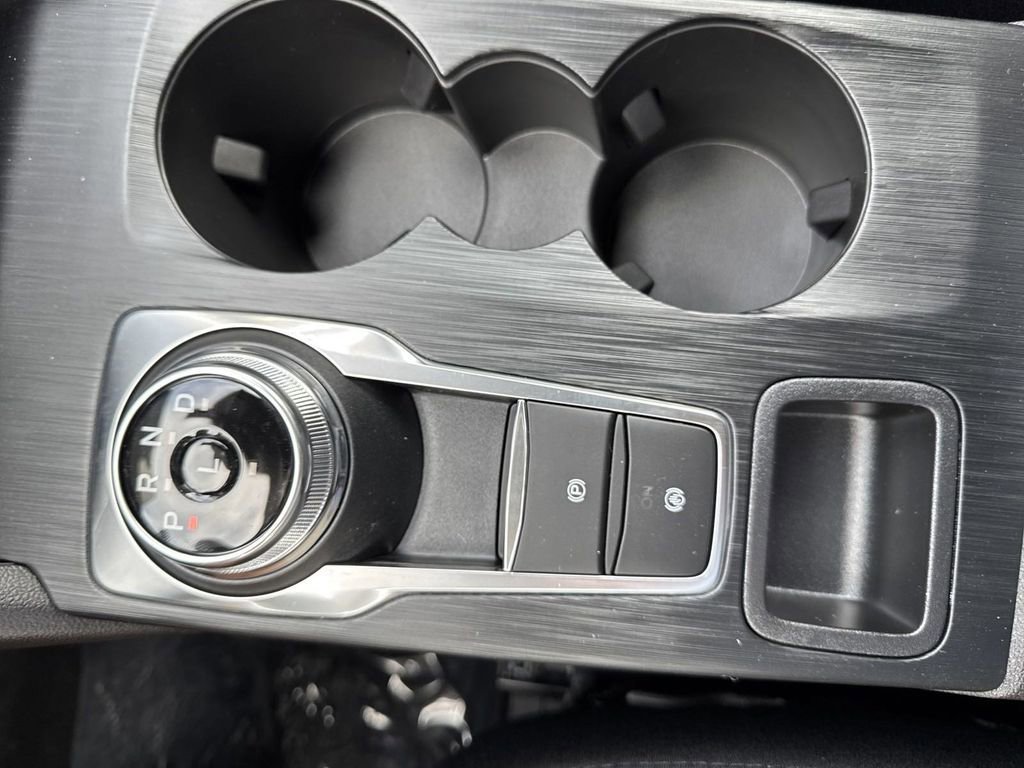 Certified 2025 Ford Escape ST-Line w/ Equipment Group 301A image 32