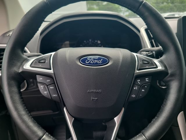 Certified 2024 Ford Edge SEL w/ Convenience Package AWD/4WD image 13