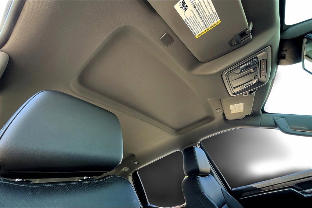 Used 2022 Chevrolet Silverado 1500 LTZ w/ Z71 Off-Road Package image 23