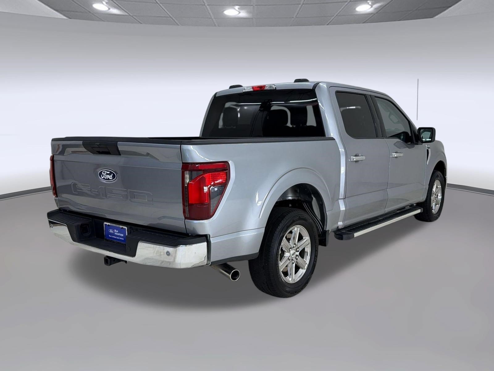 Certified 2025 Ford F150 XLT w/ Equipment Group 301A Standard RWD image 9