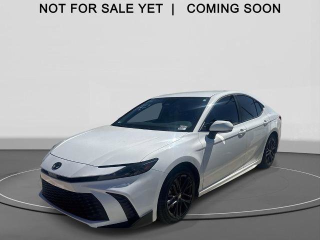 Used 2025 Toyota Camry SE
