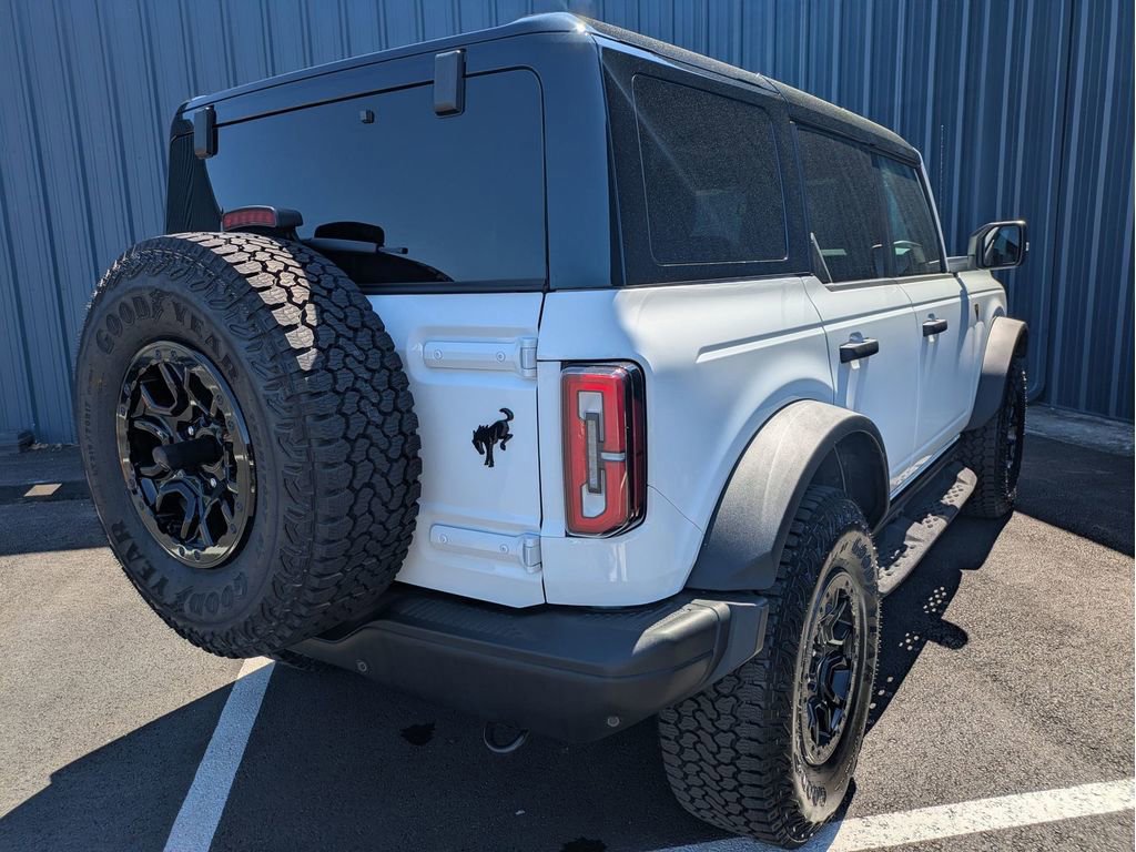 Certified 2025 Ford Bronco Badlands AWD/4WD image 6