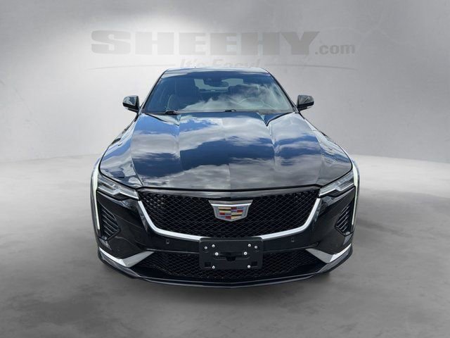 Used 2025 Cadillac CT4 Sport image 9