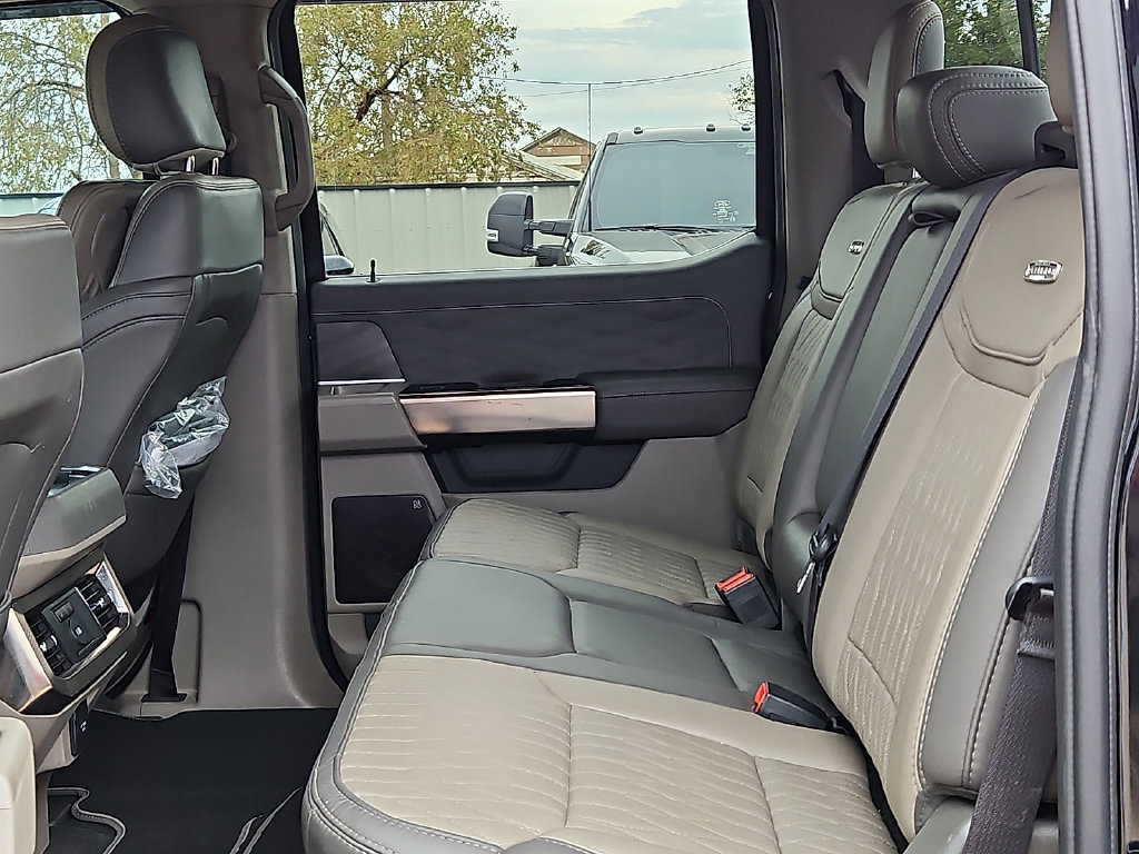 Certified 2026 Ford F450 Platinum w/ Platinum Plus Package AWD/4WD image 16