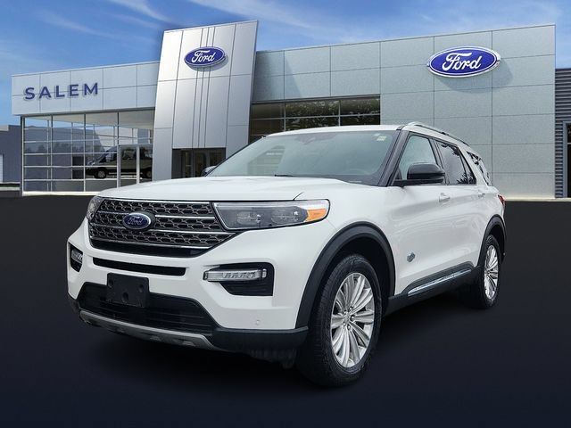 Certified 2024 Ford Explorer King Ranch w/ Technology Package AWD/4WD image 6