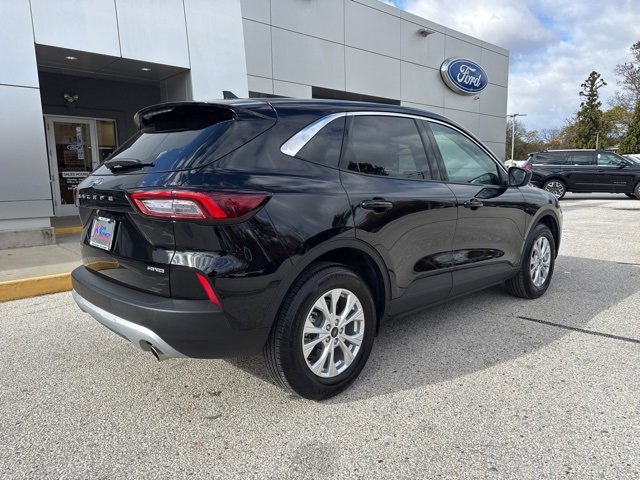 Certified 2023 Ford Escape Active image 9