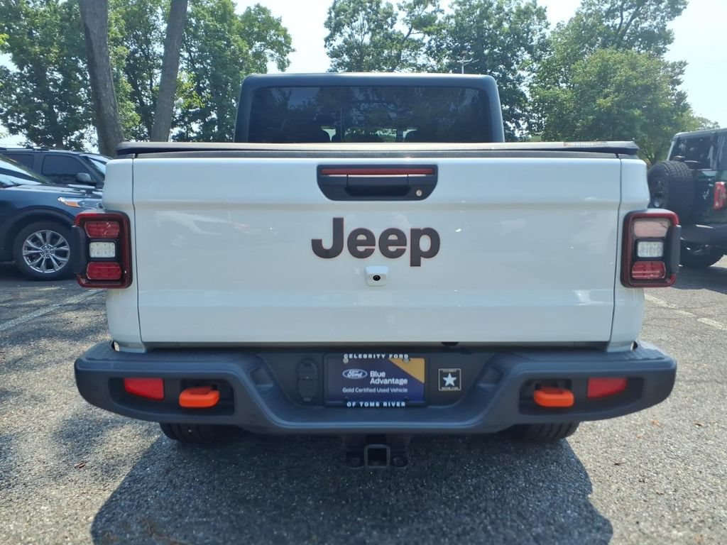 Used 2021 Jeep Gladiator Mojave AWD/4WD image 3