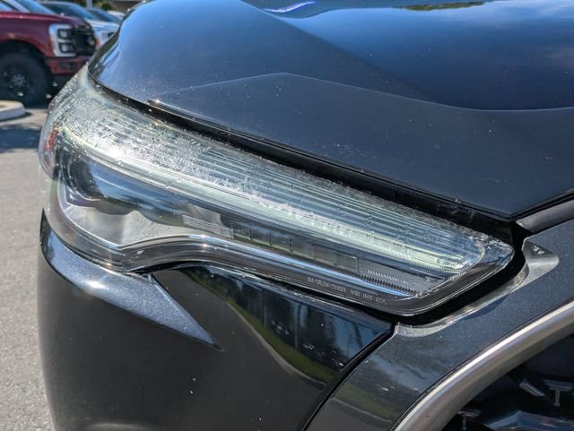 Used 2022 Toyota Corolla Cross XLE w/ Convenience Package FWD image 10