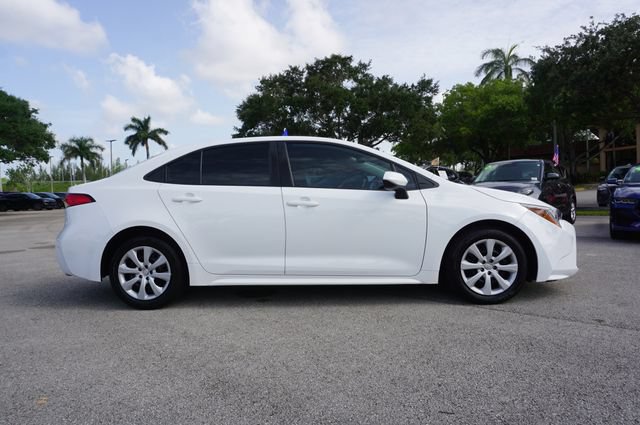 Used 2024 Toyota Corolla LE FWD image 13
