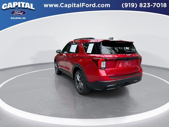 Certified 2025 Ford Explorer ST-Line w/ Premium Package AWD/4WD image 6