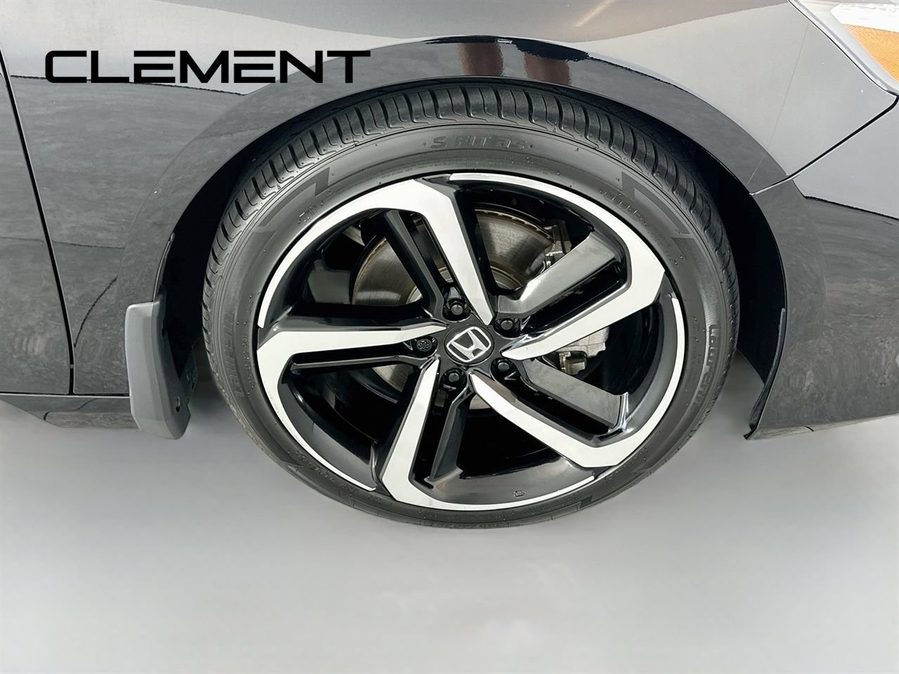 Used 2022 Honda Accord Sport image 34
