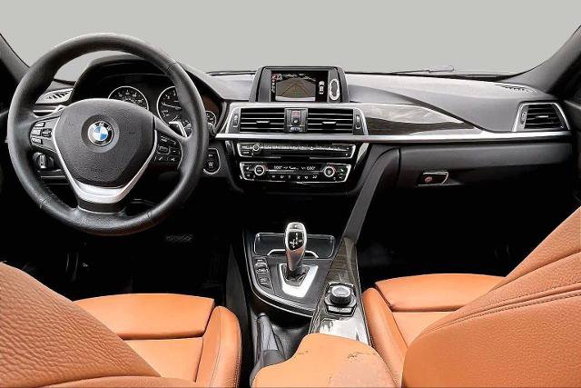 Used 2017 BMW 330i xDrive Sedan AWD/4WD image 15