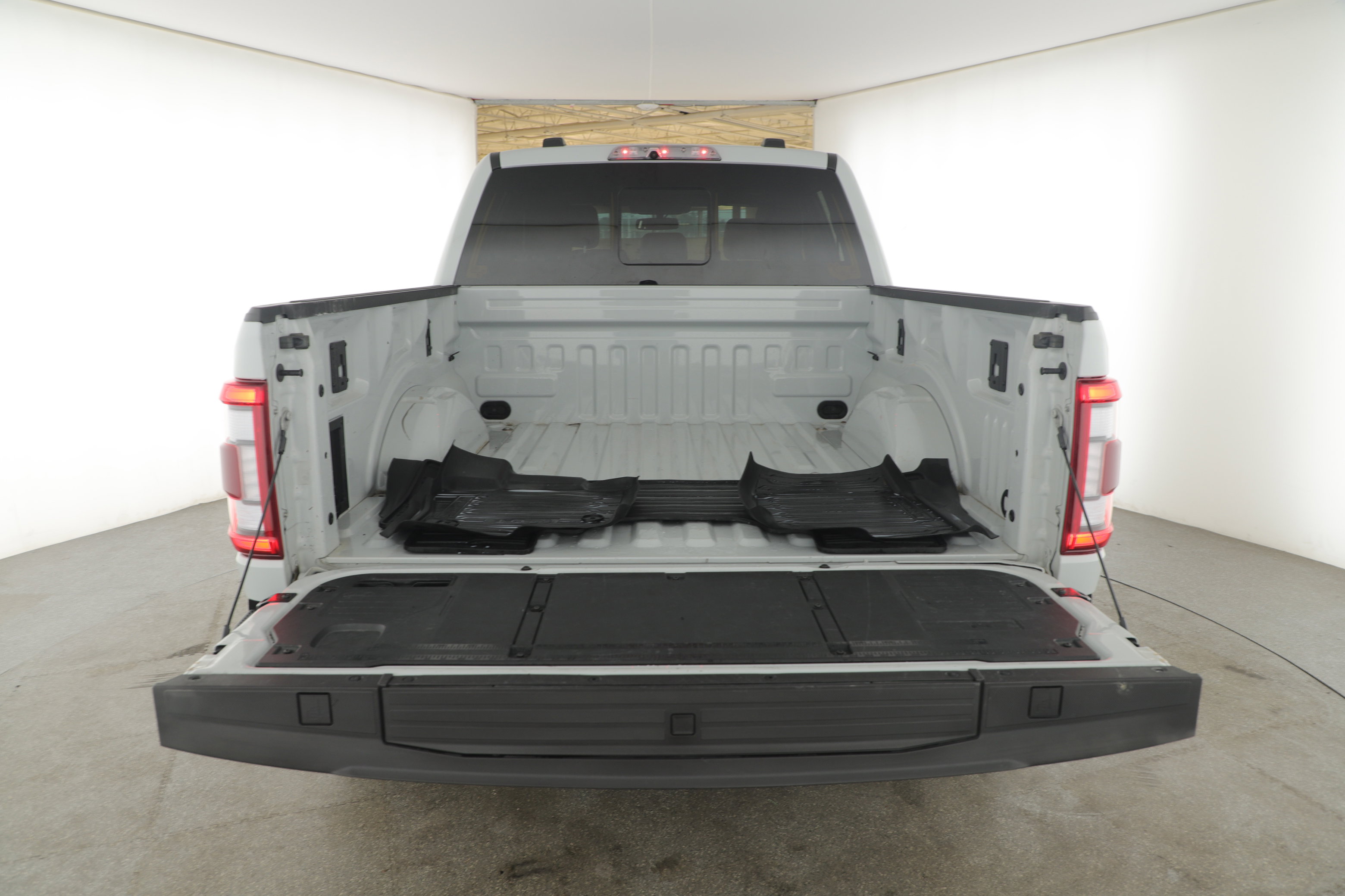 Certified 2023 Ford F150 Raptor w/ Equipment Group 802A Raptor R image 5