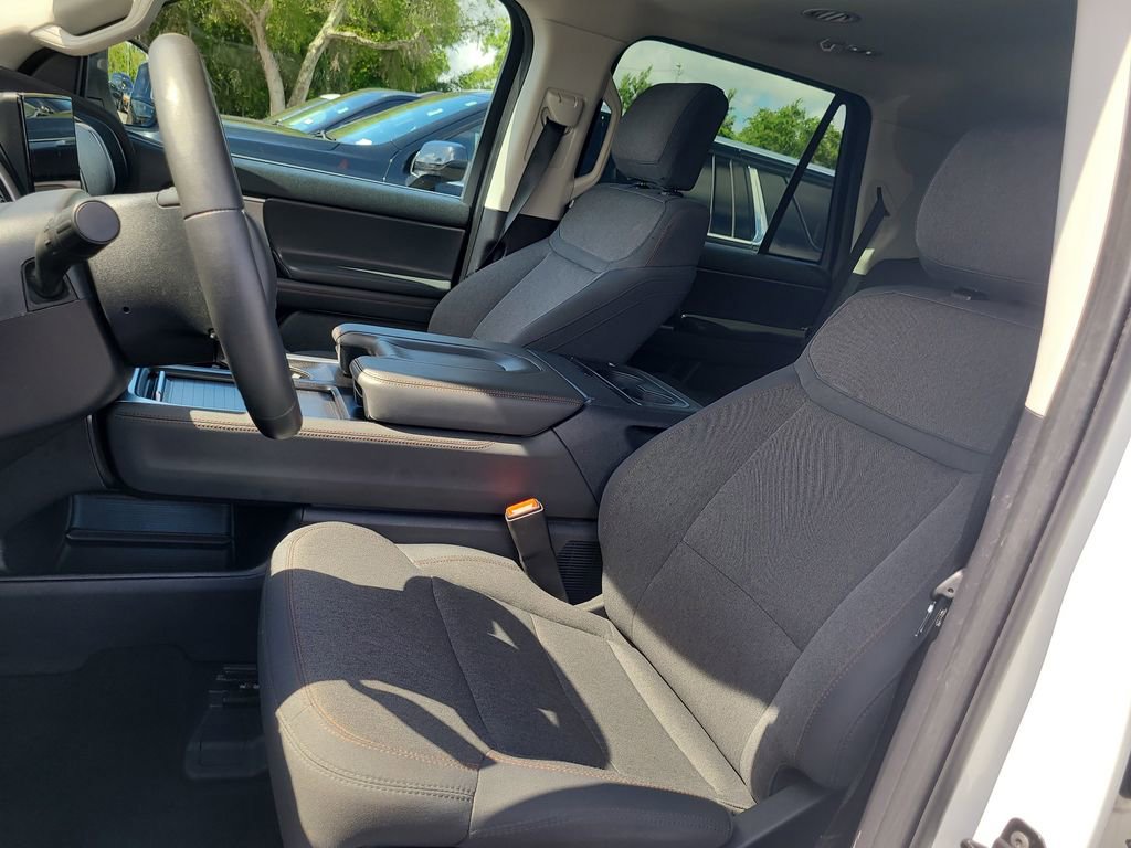 Certified 2025 Ford Expedition Active RWD image 19