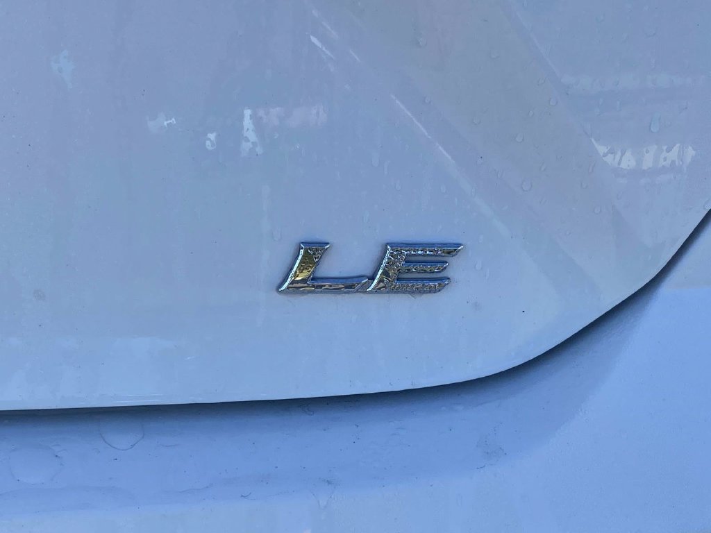 Used 2026 Toyota Camry LE FWD image 8