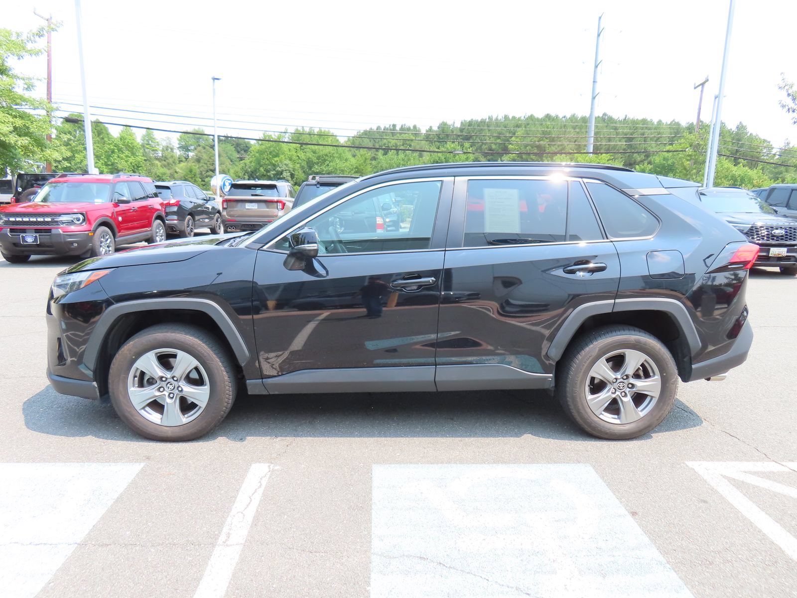 Used 2024 Toyota RAV4 XLE w/ Weather Package AWD/4WD image 8