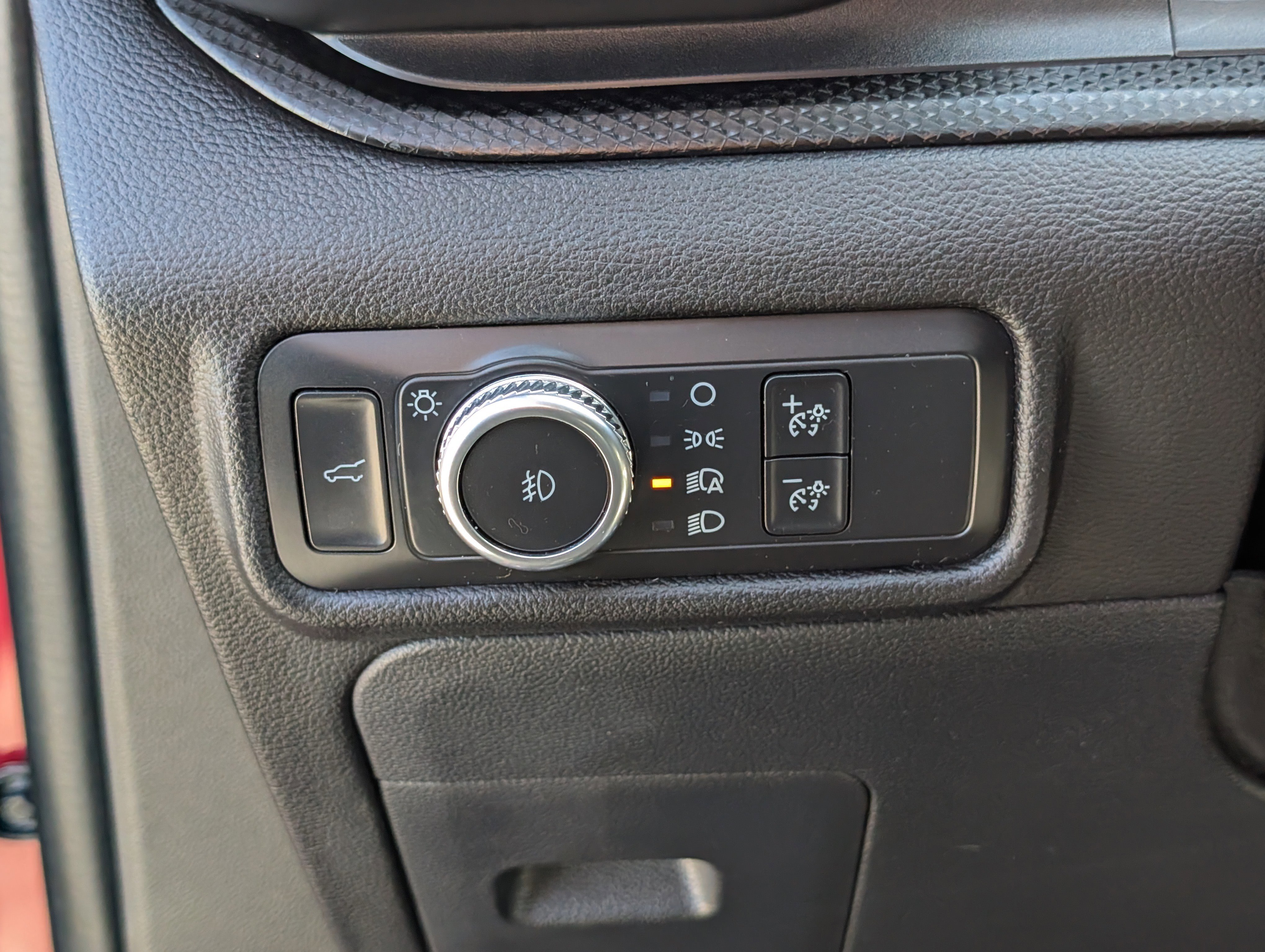 Certified 2021 Ford Explorer ST w/ Equipment Group 401A image 25