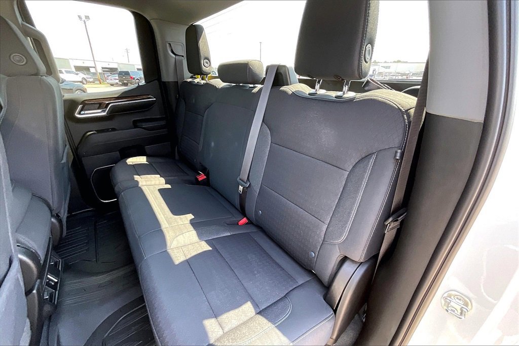 Used 2023 GMC Sierra 1500 Elevation image 19