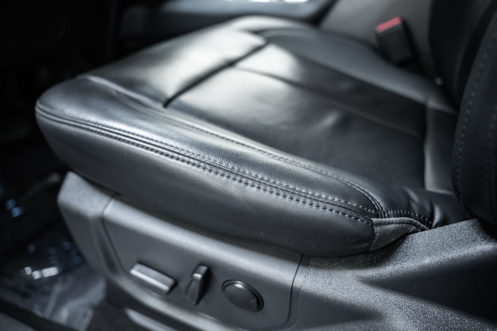 Certified 2023 Ford Expedition Max XLT image 43