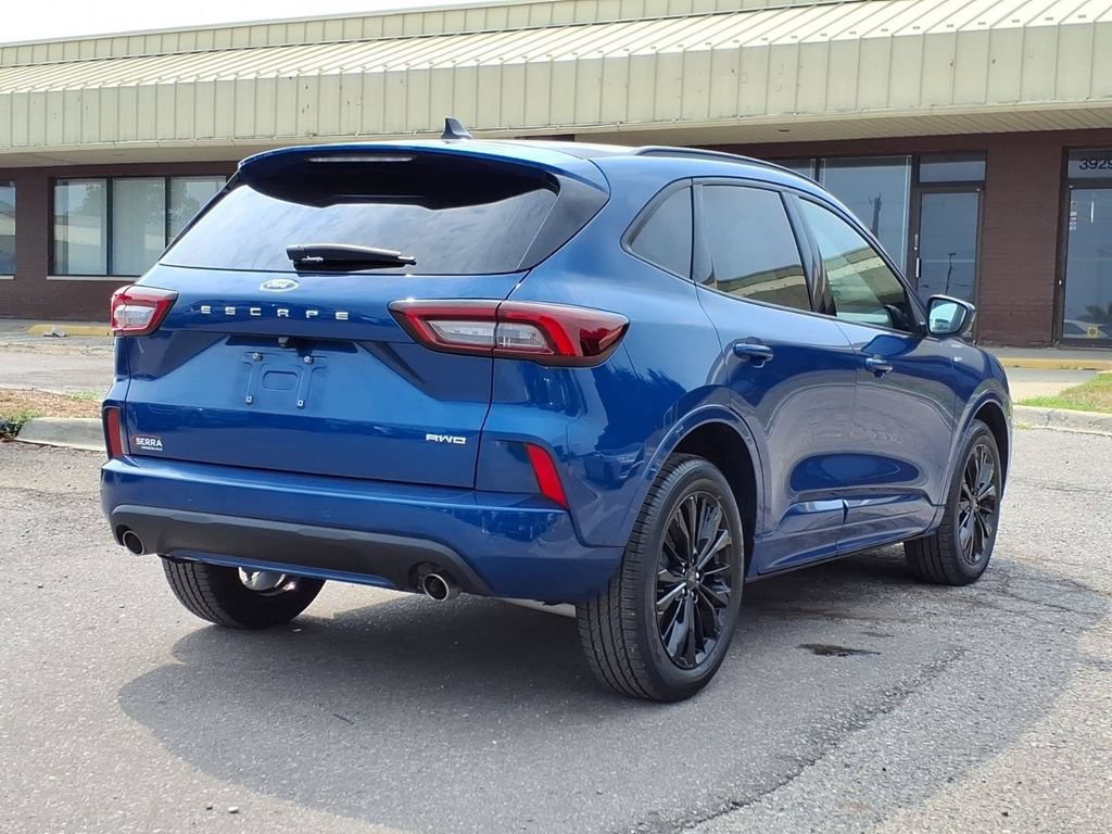 Certified 2023 Ford Escape ST-Line Elite AWD/4WD image 5