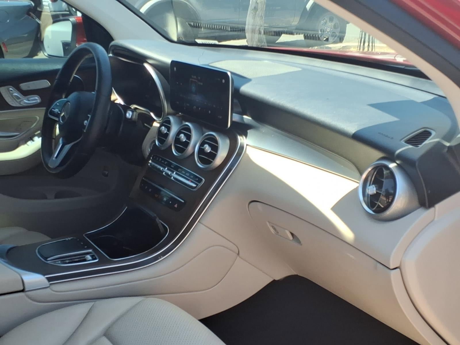 Used 2022 Mercedes-Benz GLC 300 image 10