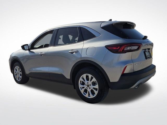 Certified 2024 Ford Escape Active image 3