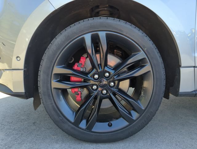 Certified 2019 Ford Edge ST w/ Equipment Group 401A AWD/4WD image 10