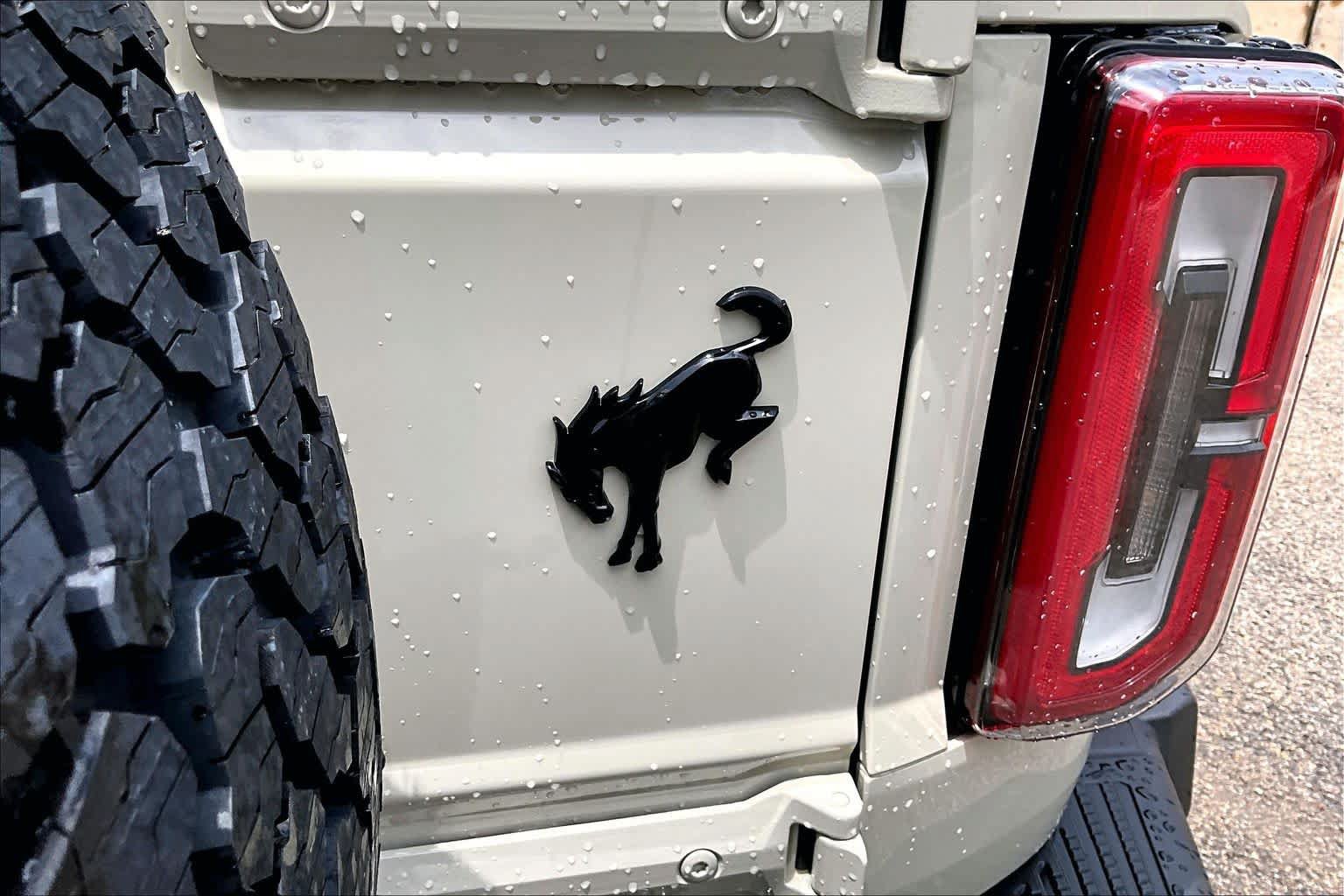 Certified 2025 Ford Bronco Badlands AWD/4WD image 10