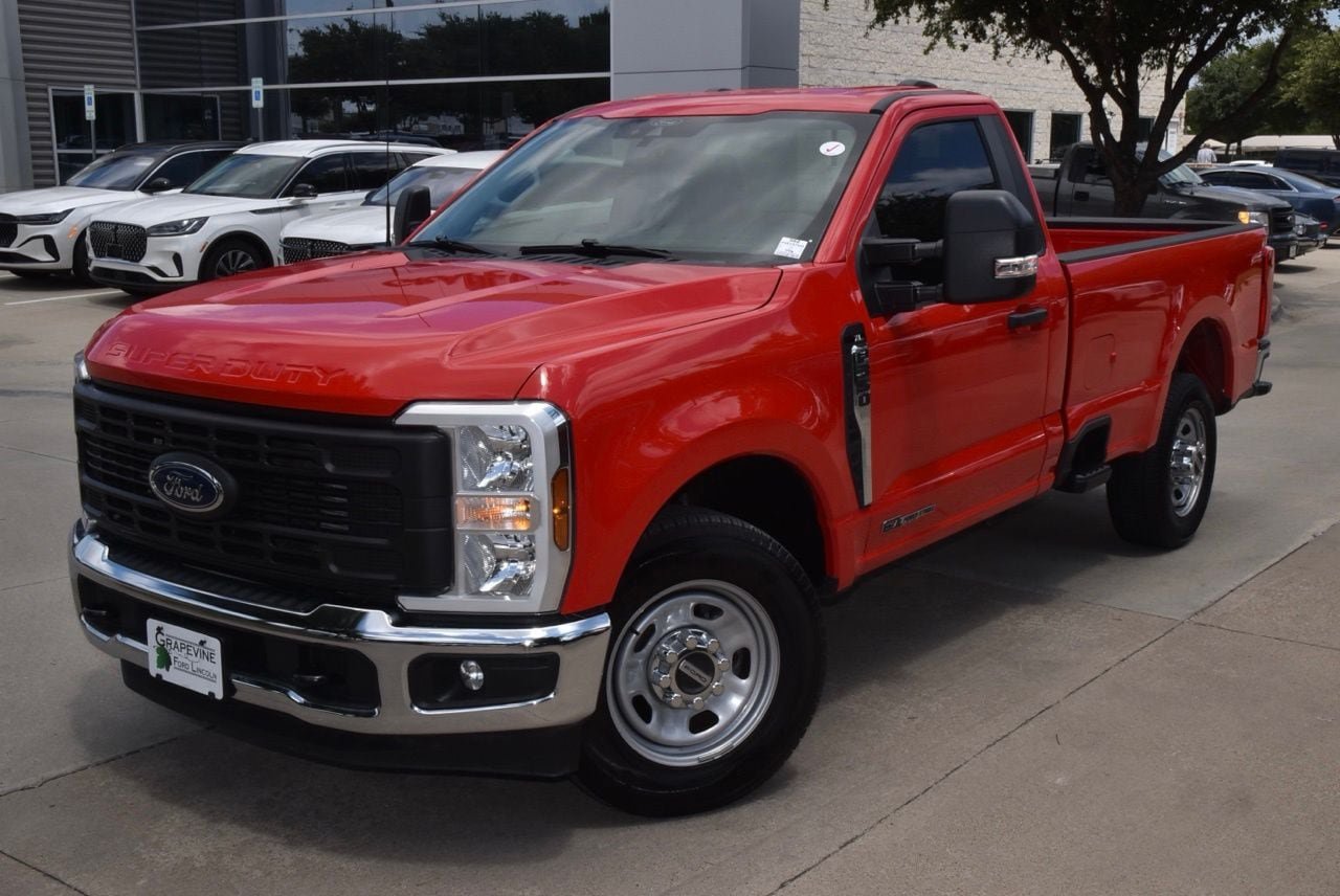Certified 2025 Ford F350 XL w/ XL Chrome Package RWD image 37