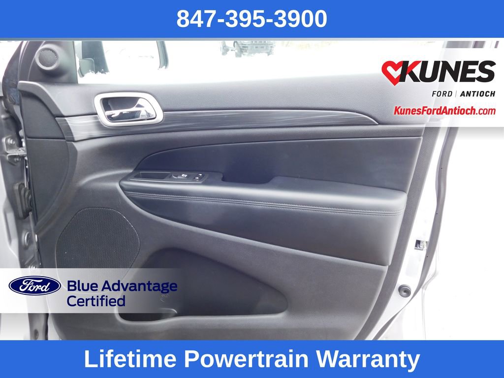 Used 2020 Jeep Grand Cherokee Laredo image 15