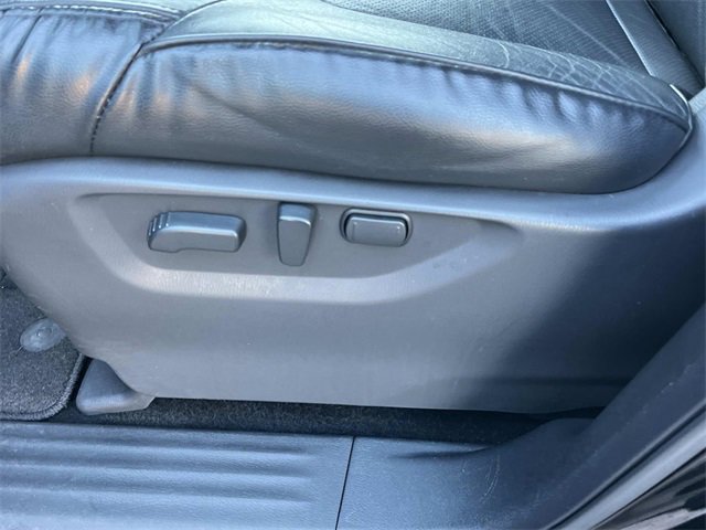 Used 2023 Nissan Armada SL image 30