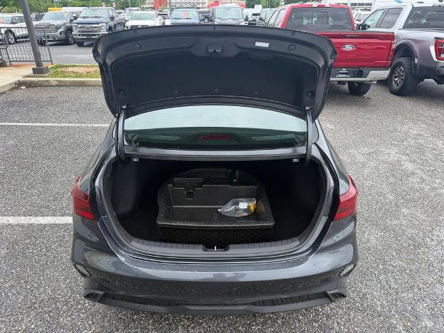 Used 2024 Kia Forte LXS w/ LXS Technology Package FWD image 9
