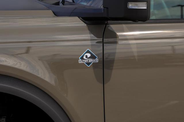 Certified 2025 Ford Bronco Outer Banks AWD/4WD image 11