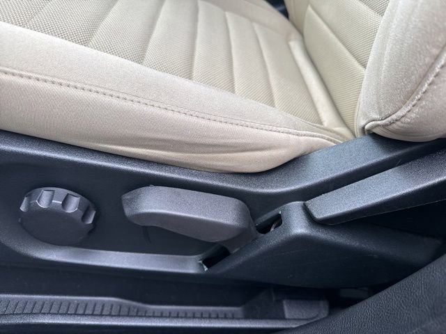 Certified 2017 Ford Edge SE AWD/4WD image 10