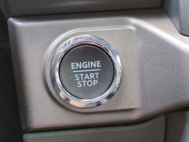 Certified 2024 Ford F150 XLT w/ Equipment Group 302A MID image 32