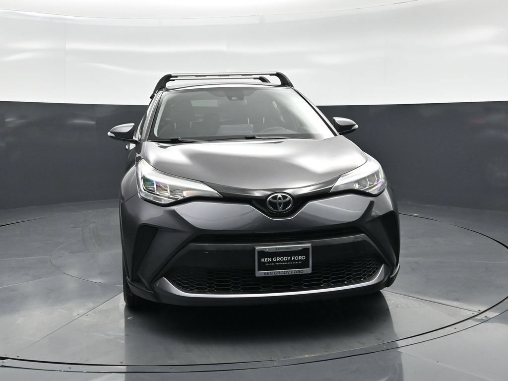 Used 2020 Toyota C-HR LE FWD image 48