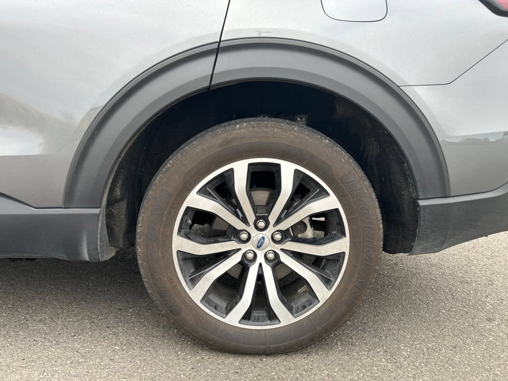 Certified 2025 Ford Explorer ST-Line AWD/4WD image 37